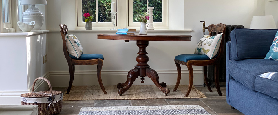 The School House Cottage - Living/Dining Area