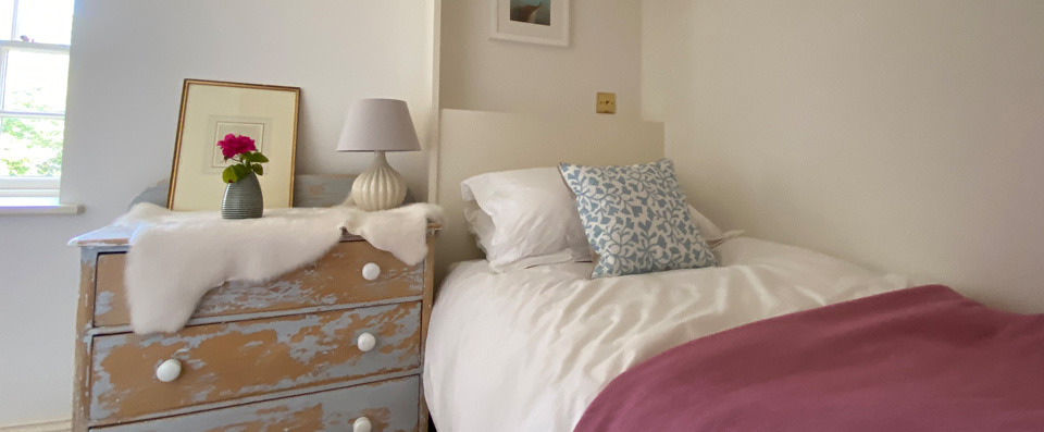 The School House Cottage - Bedroom